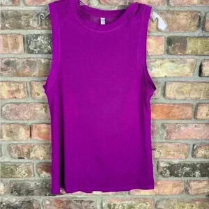 Purple Fabletics tank top in XXS